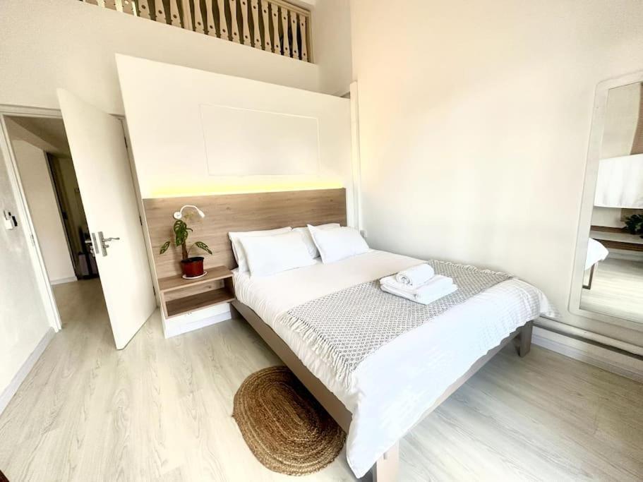 3 Bedroom Beachside Apartment - 30 Secs From Beach Flic-en-Flacq المظهر الخارجي الصورة